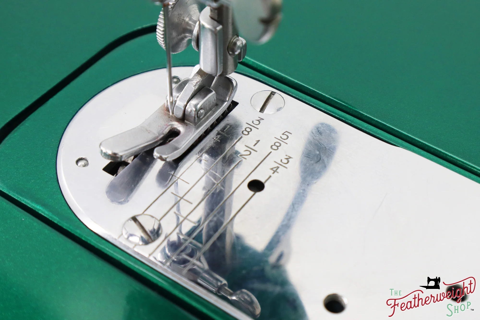 Singer Featherweight 222K - EJ911*** - Fully Restored in Emerald Green - Image 16