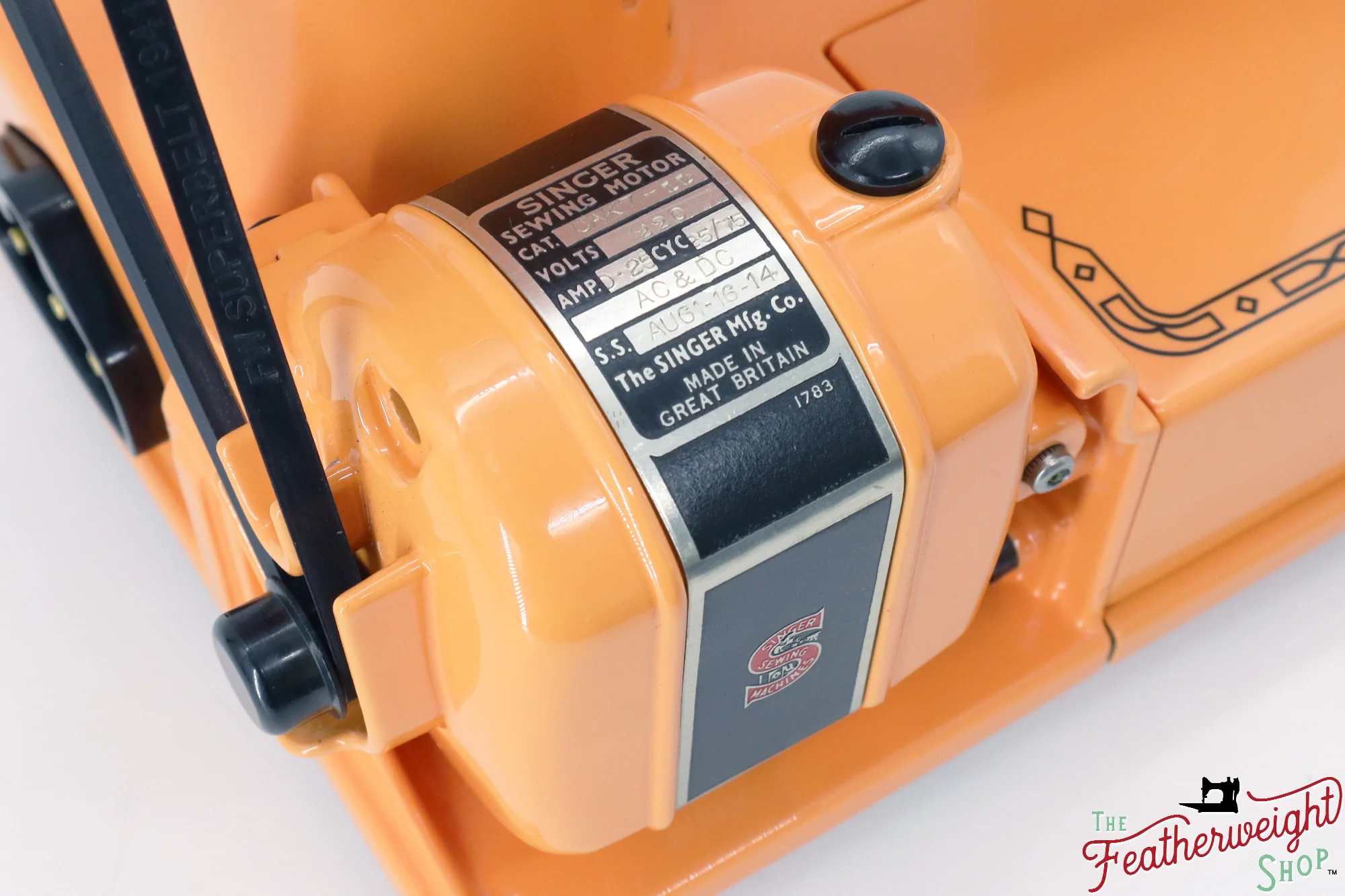 Singer Featherweight 222K EK3260** - Fully Restored in Happy Papaya - Image 18
