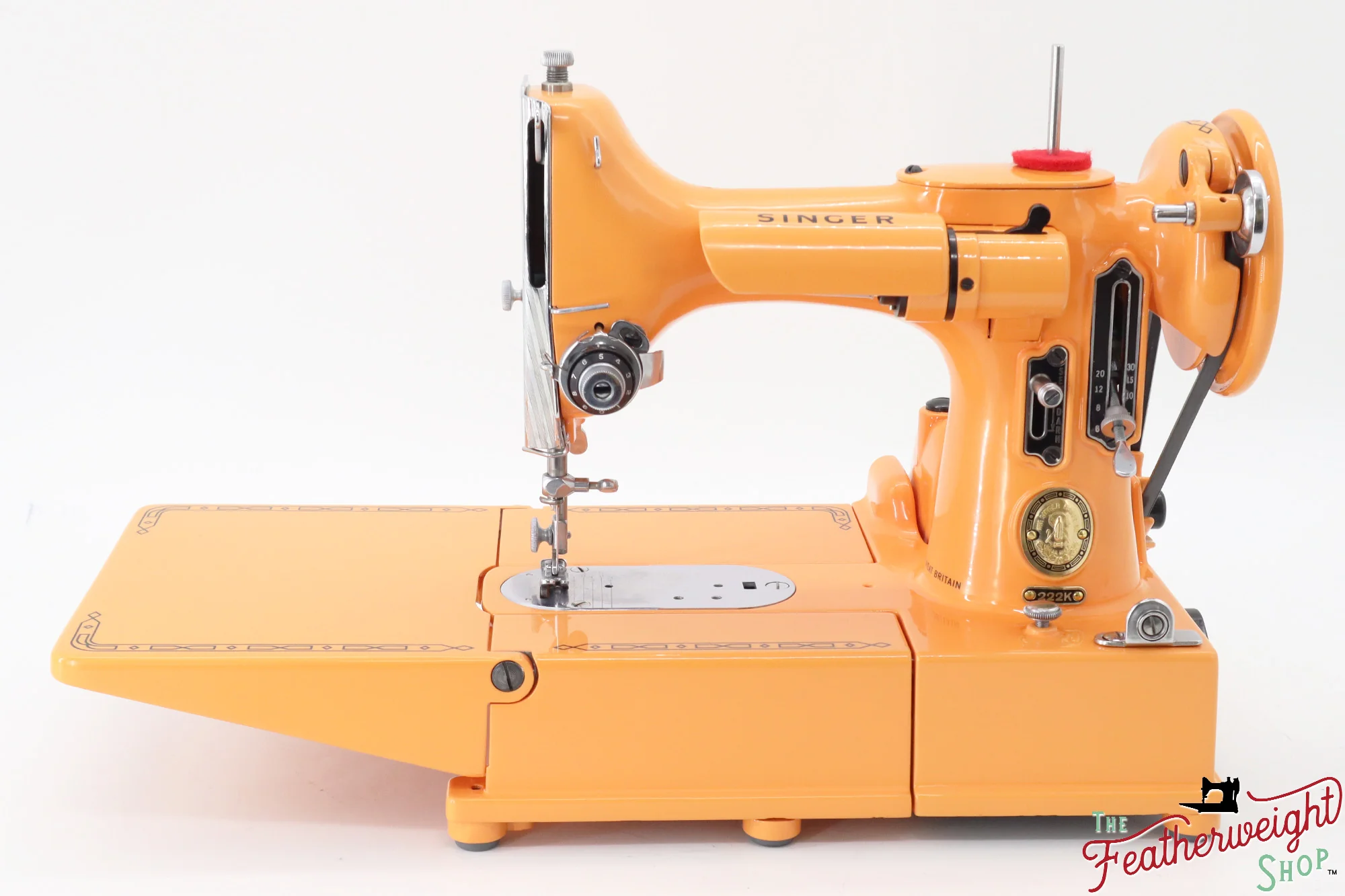 Singer Featherweight 222K EK3260** - Fully Restored in Happy Papaya - Image 4