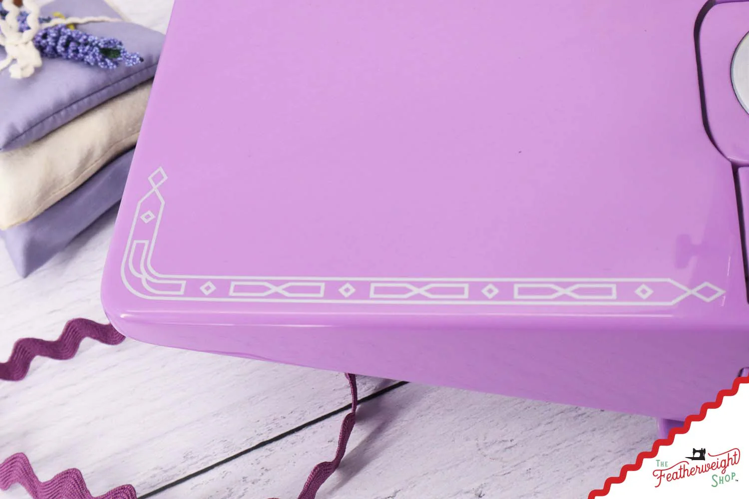 Singer Featherweight 222K - EK3290** - Fully Restored in Lilac - Image 10