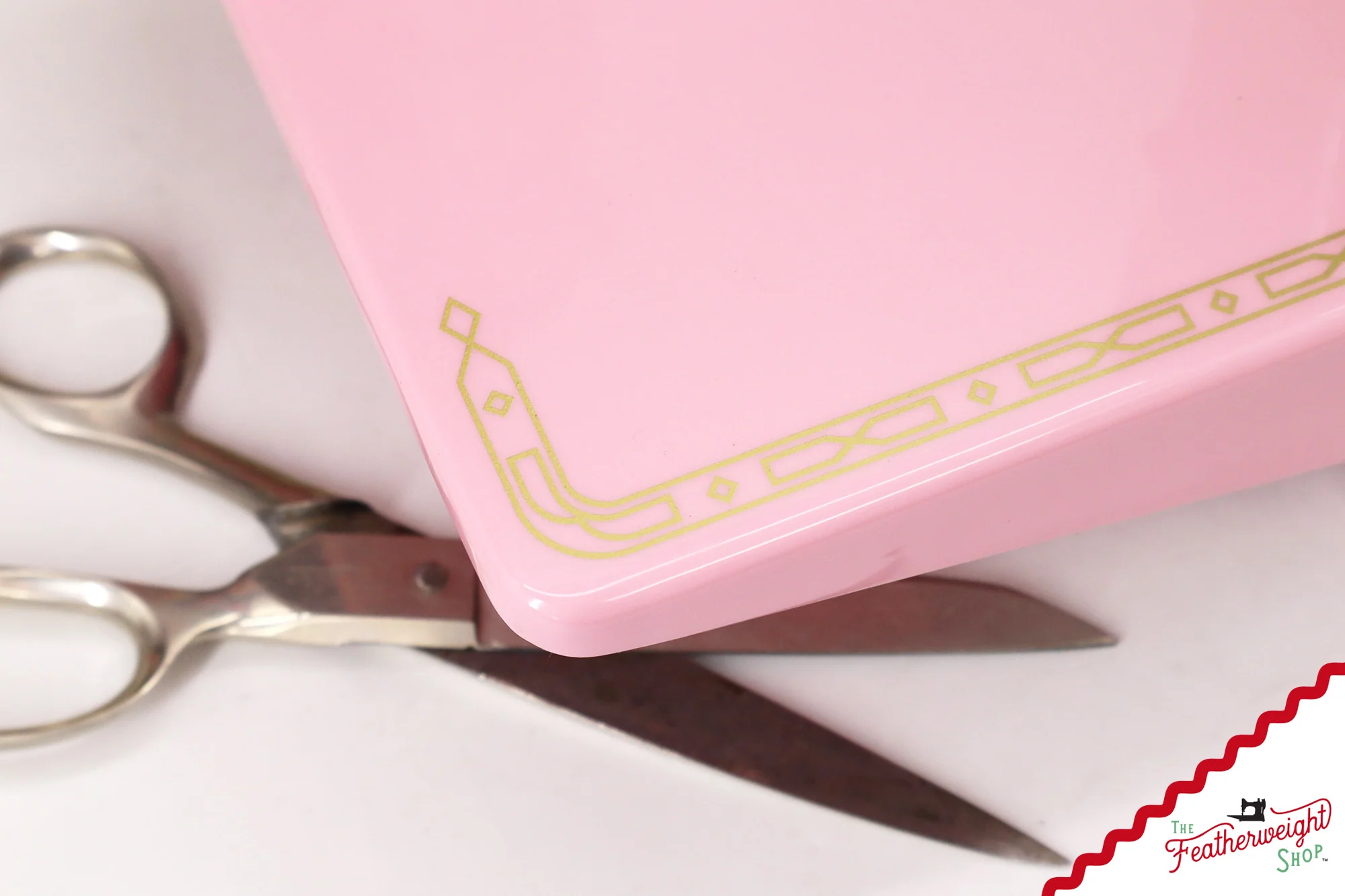 Singer Featherweight 222K - EK63642* - Fully Restored in Pink Frosting - Image 11