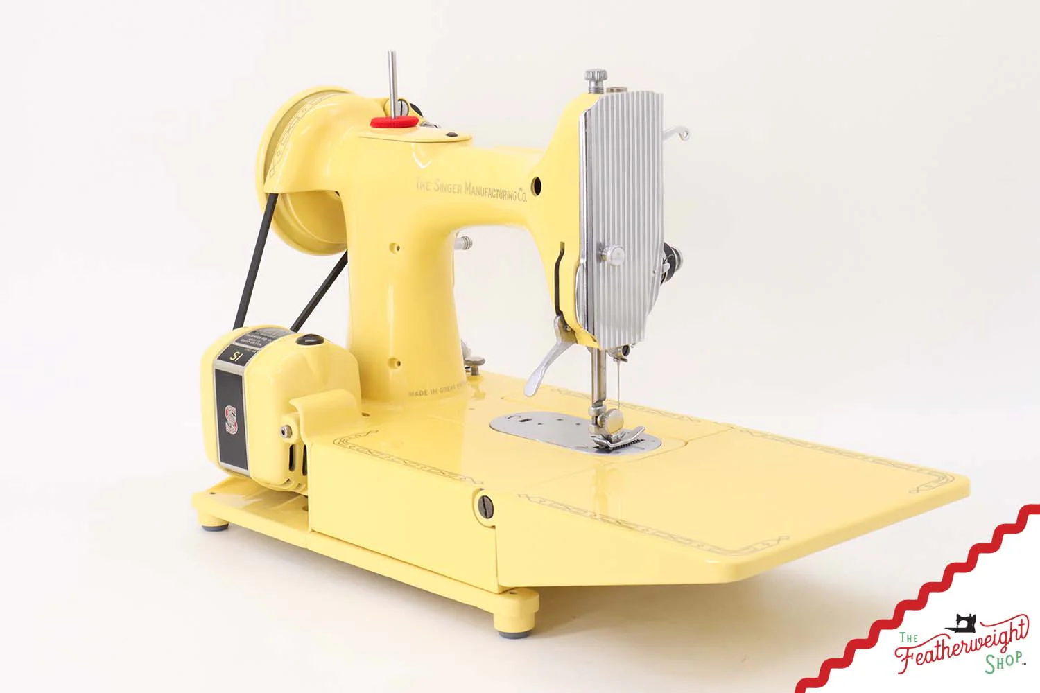 Singer Featherweight 222K - EM6041** - Fully Restored in Happy Yellow - Image 7