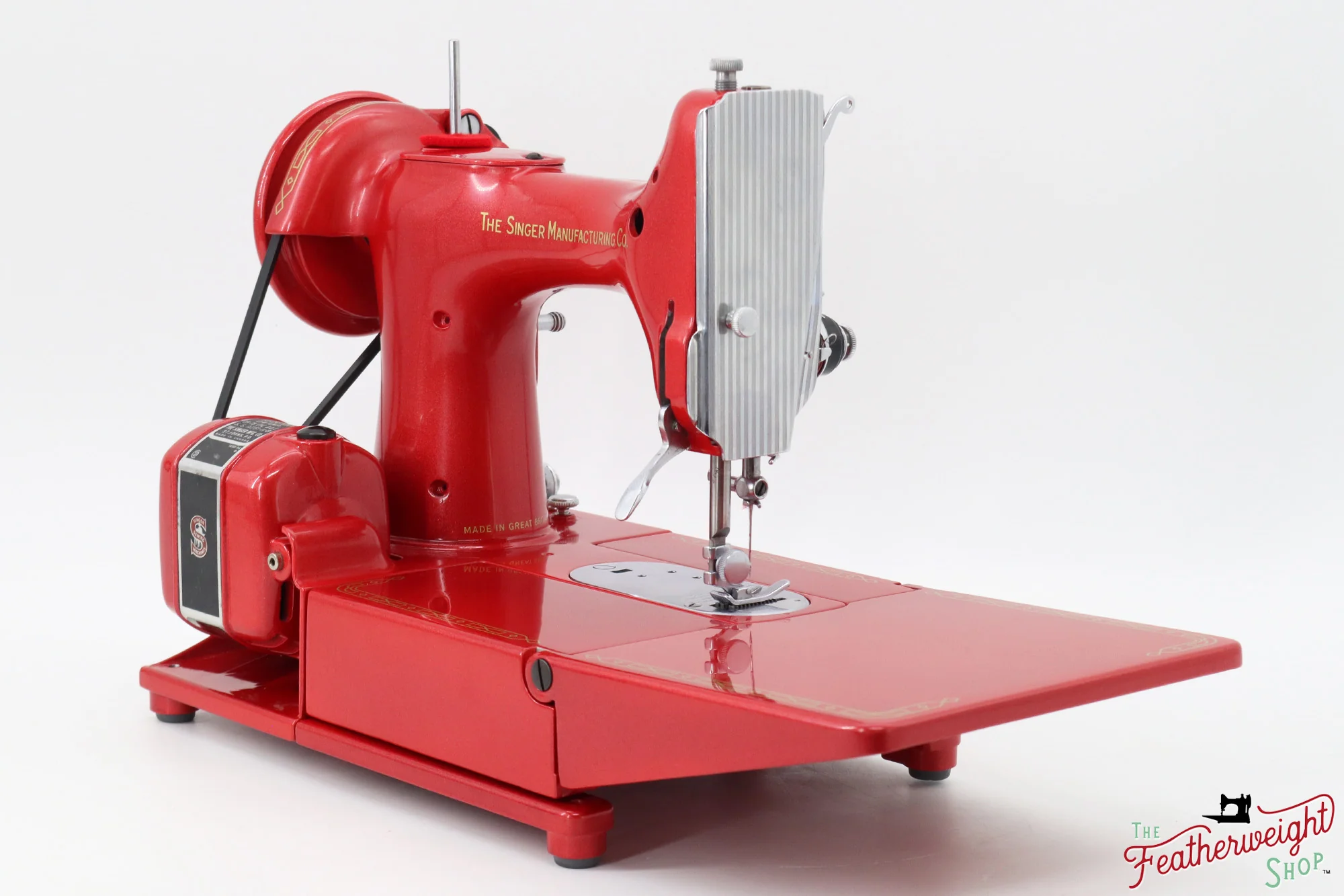 Singer Featherweight 222K Red 'S' - ES1660** - Fully Restored in Candy Apple Red - Image 8