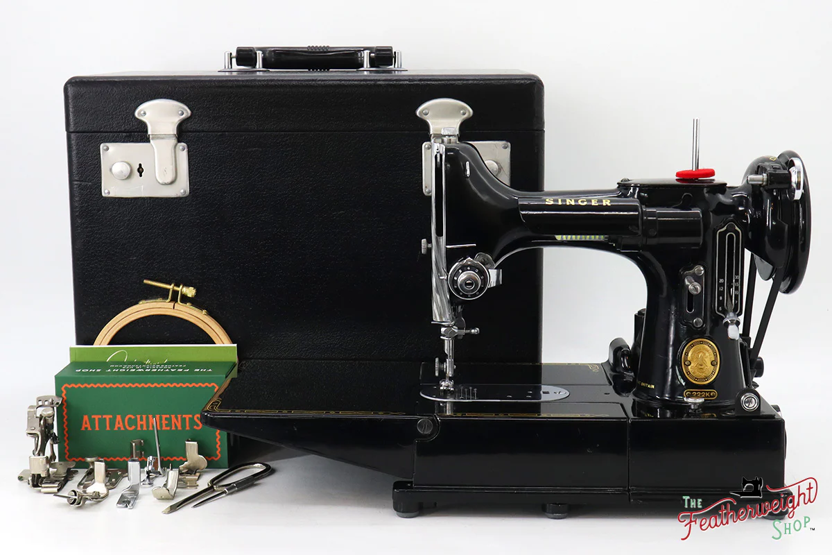 Singer Featherweight 222K Sewing Machine - EJ9102**, 1954 - Image 2