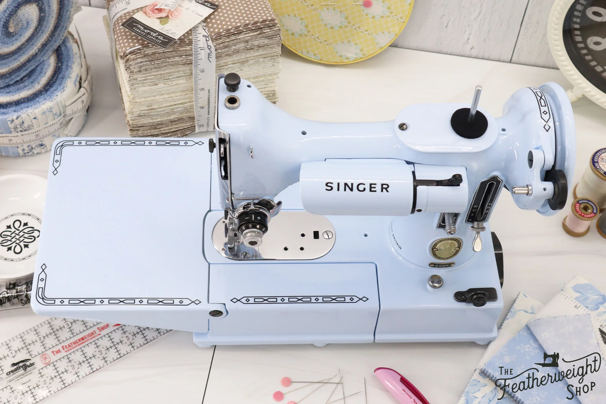 Singer Featherweight 222K Sewing Machine EK328*** - Fully Restored in 'Cinderella Blue' - Image 5