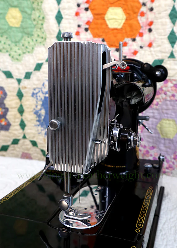 Singer Featherweight 222K Sewing Machine EK632** - Image 15