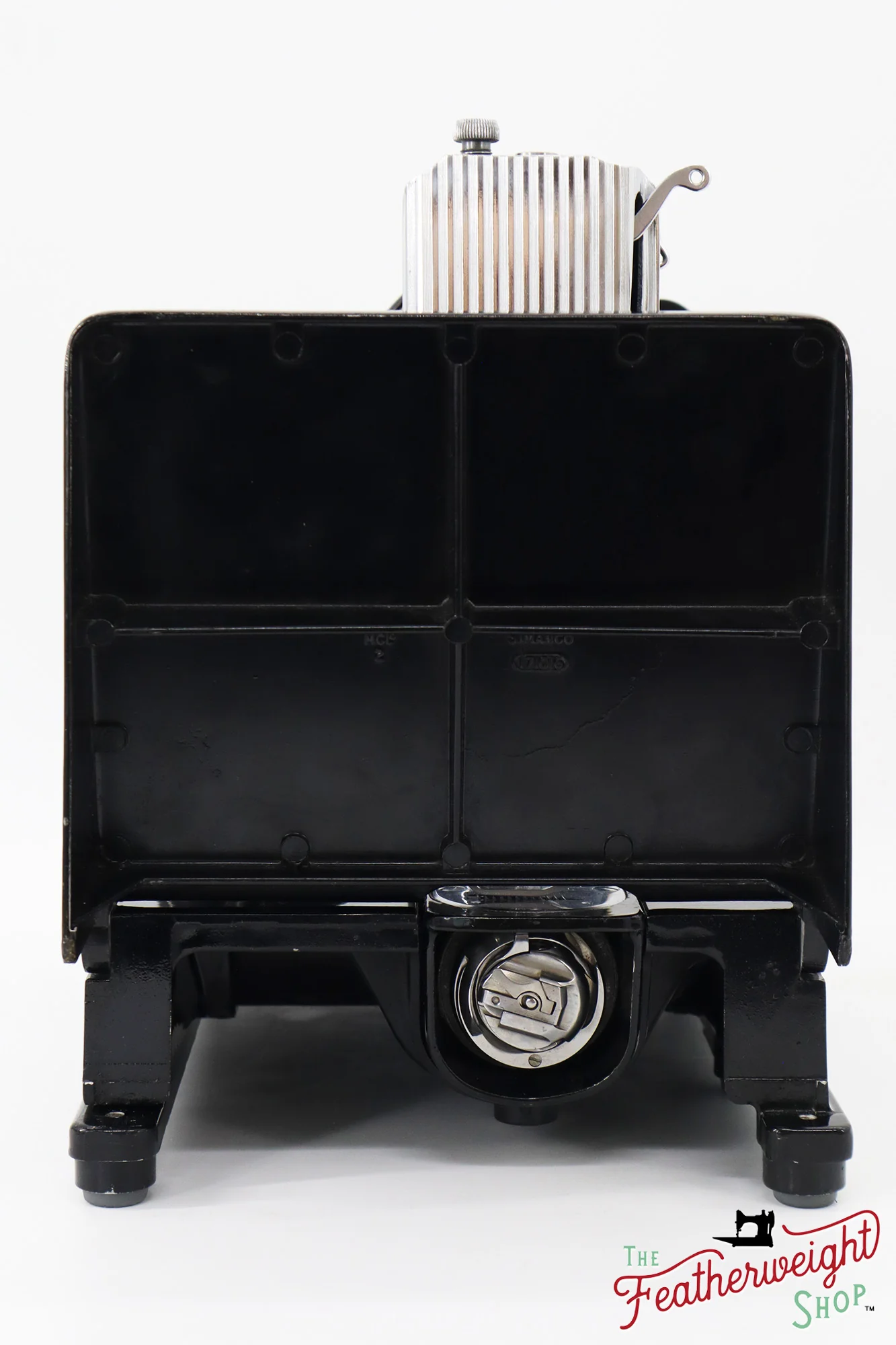 Singer Featherweight 222K Sewing Machine - EM2380**, 1957 - Image 5