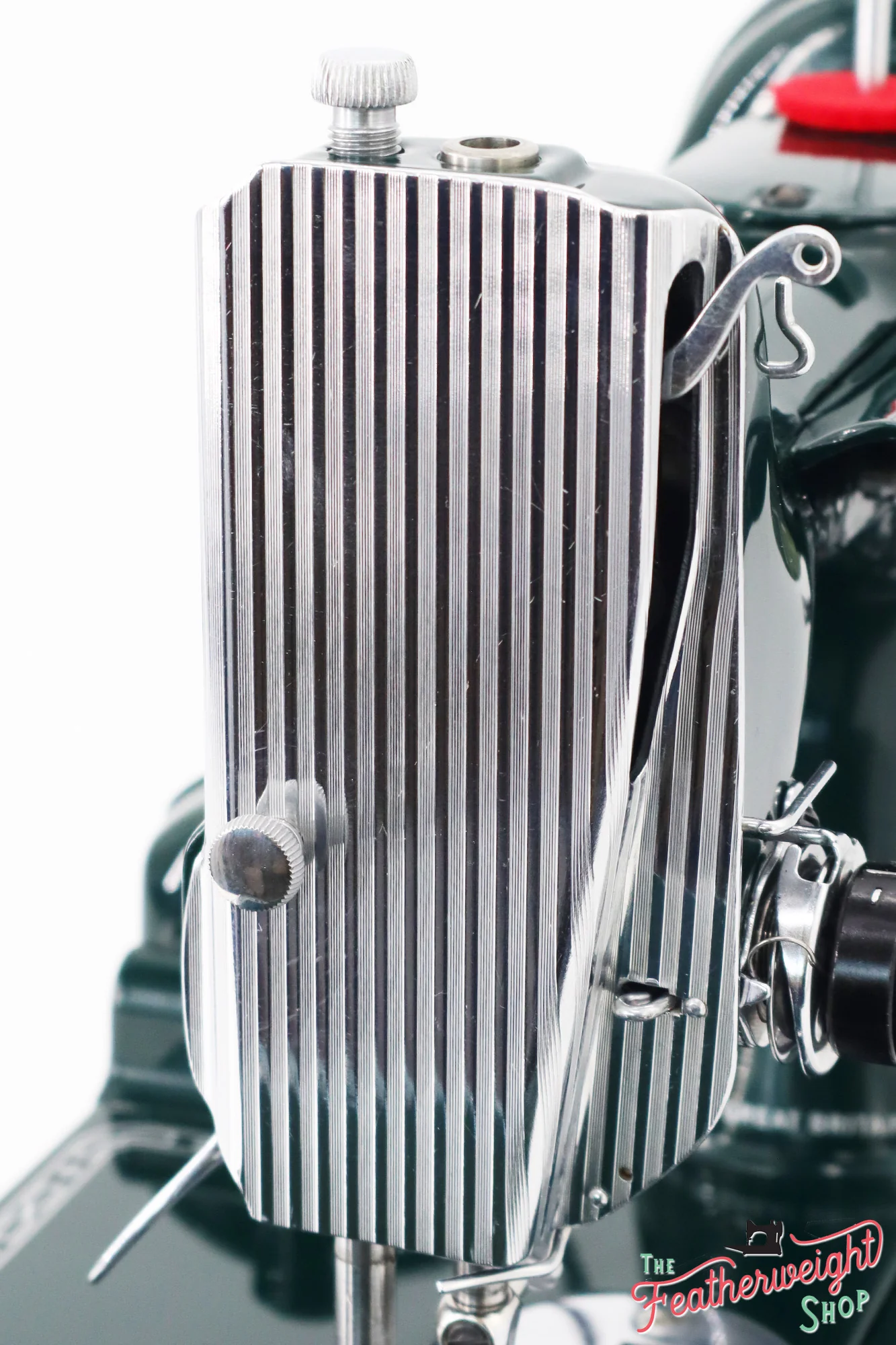 Singer Featherweight 222K Sewing Machine EM6036** - Fully Restored in Evergreen - Image 17