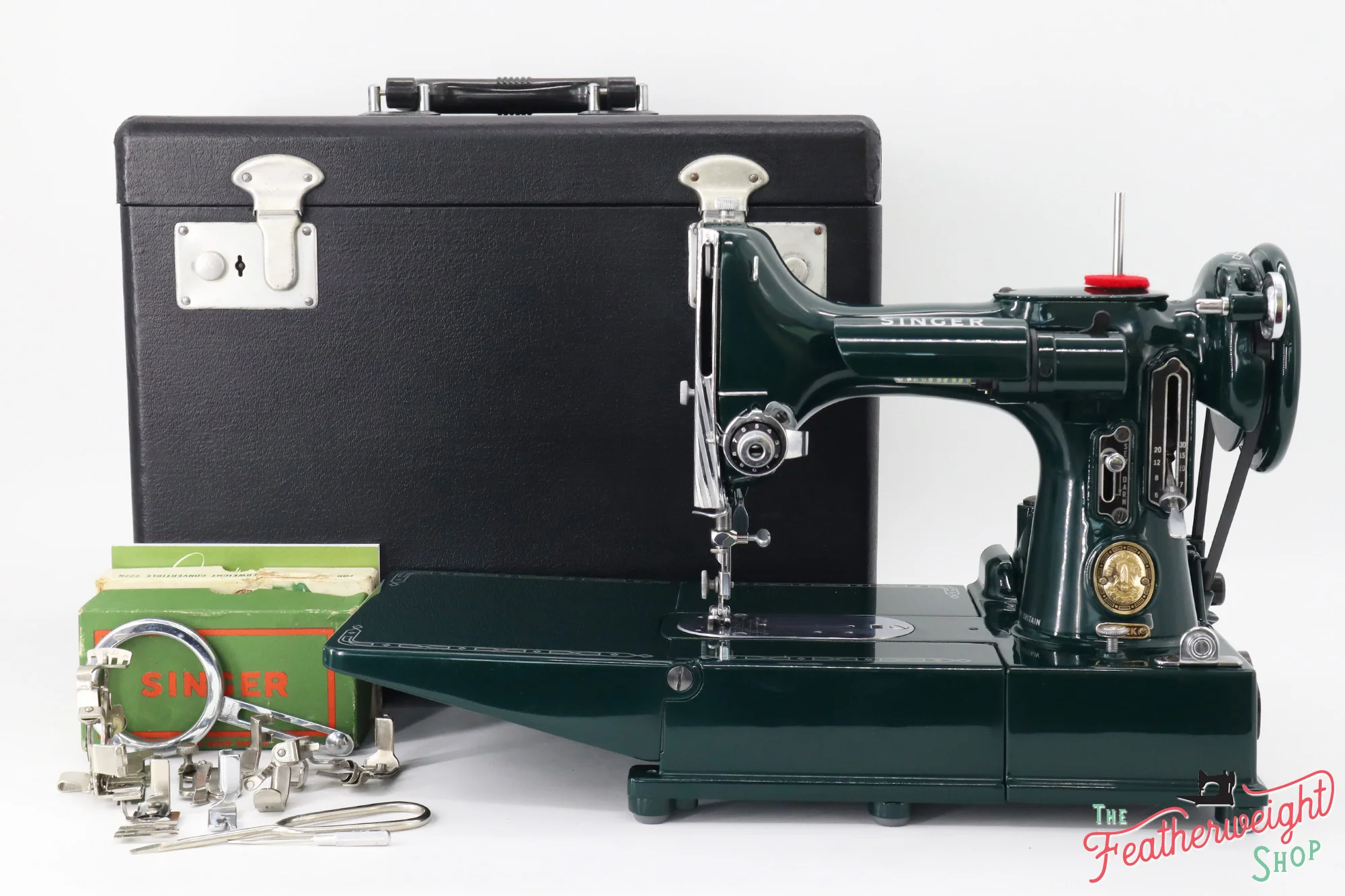 Singer Featherweight 222K Sewing Machine EM6036** - Fully Restored in Evergreen - Image 4