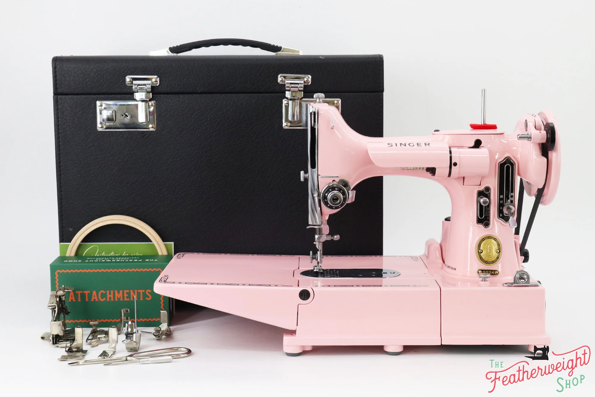 Singer Featherweight 222K Sewing Machine EM6039** - Fully Restored in Poodle Skirt Pink - Image 4