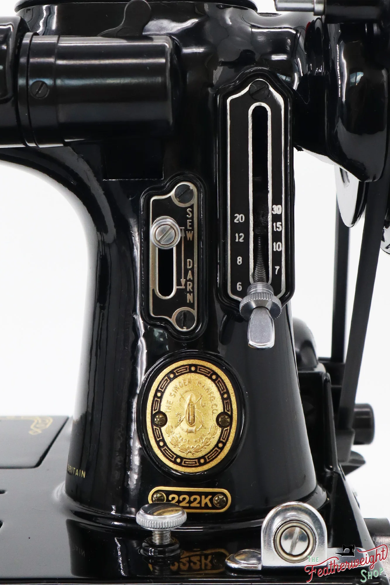 Singer Featherweight 222K Sewing Machine - EP13210* - 1959 - Image 15