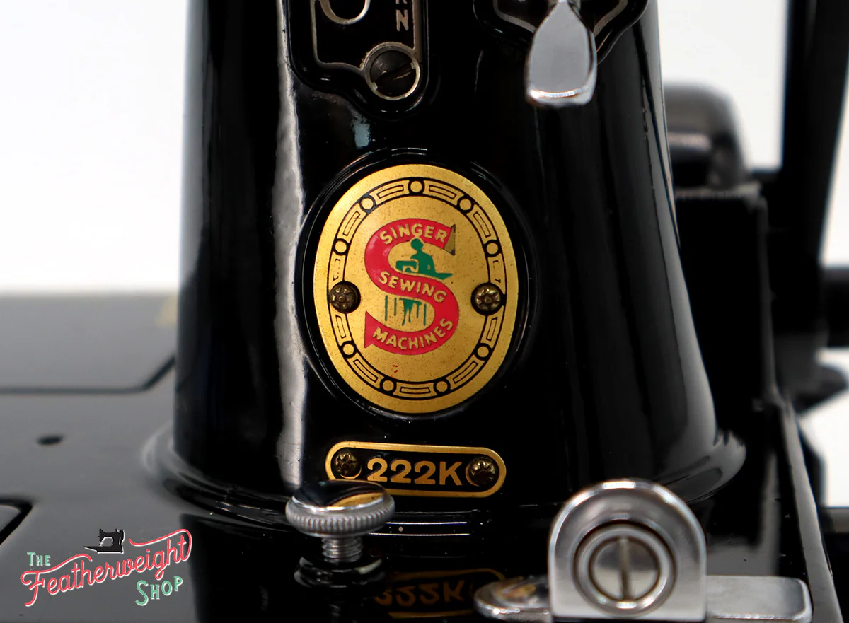 Singer Featherweight 222K Sewing Machine, RED "S" EP7600** - Image 20