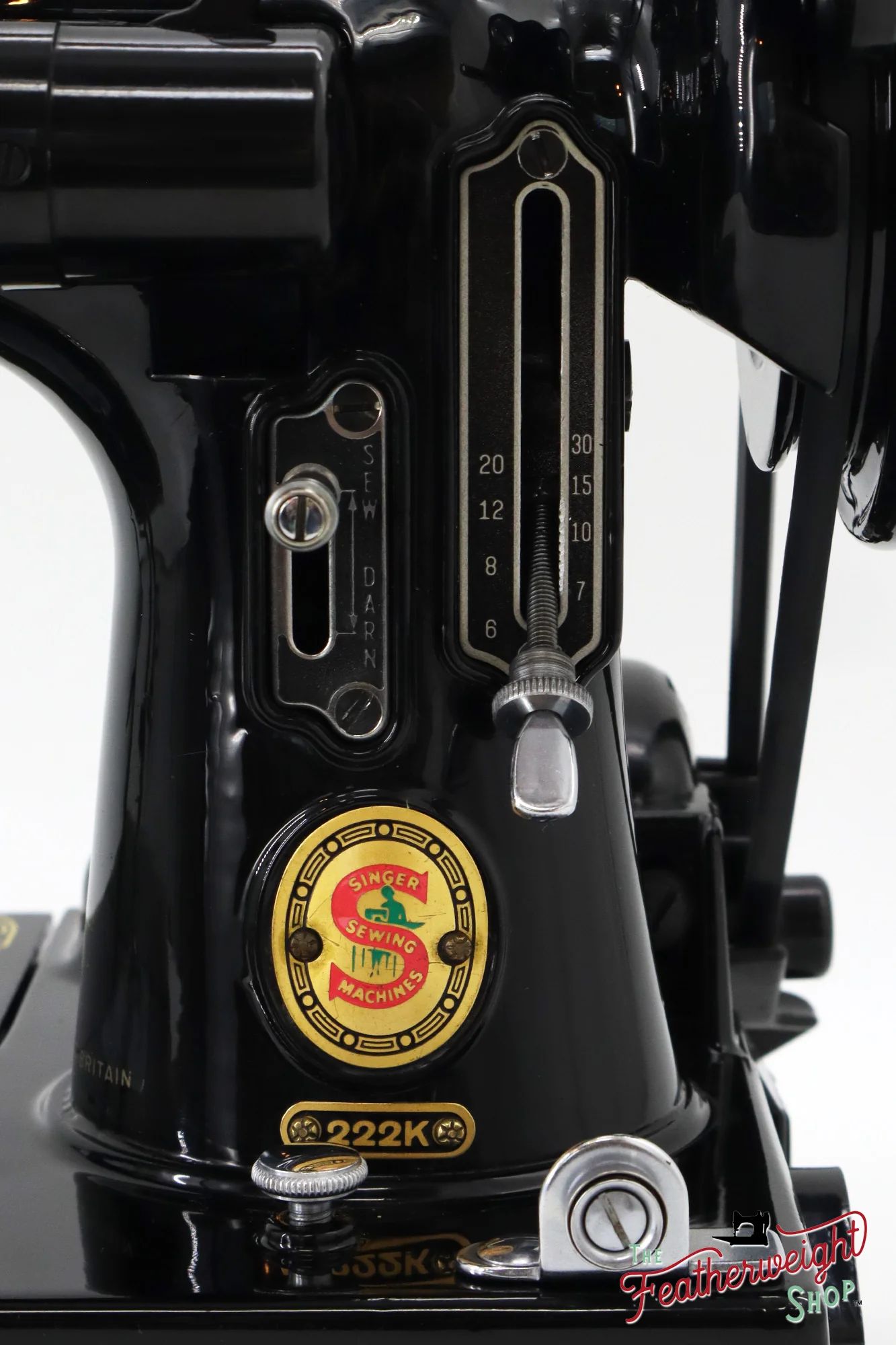 Singer Featherweight 222K Sewing Machine, Red 'S' - ES524*** - 1961 - Image 15