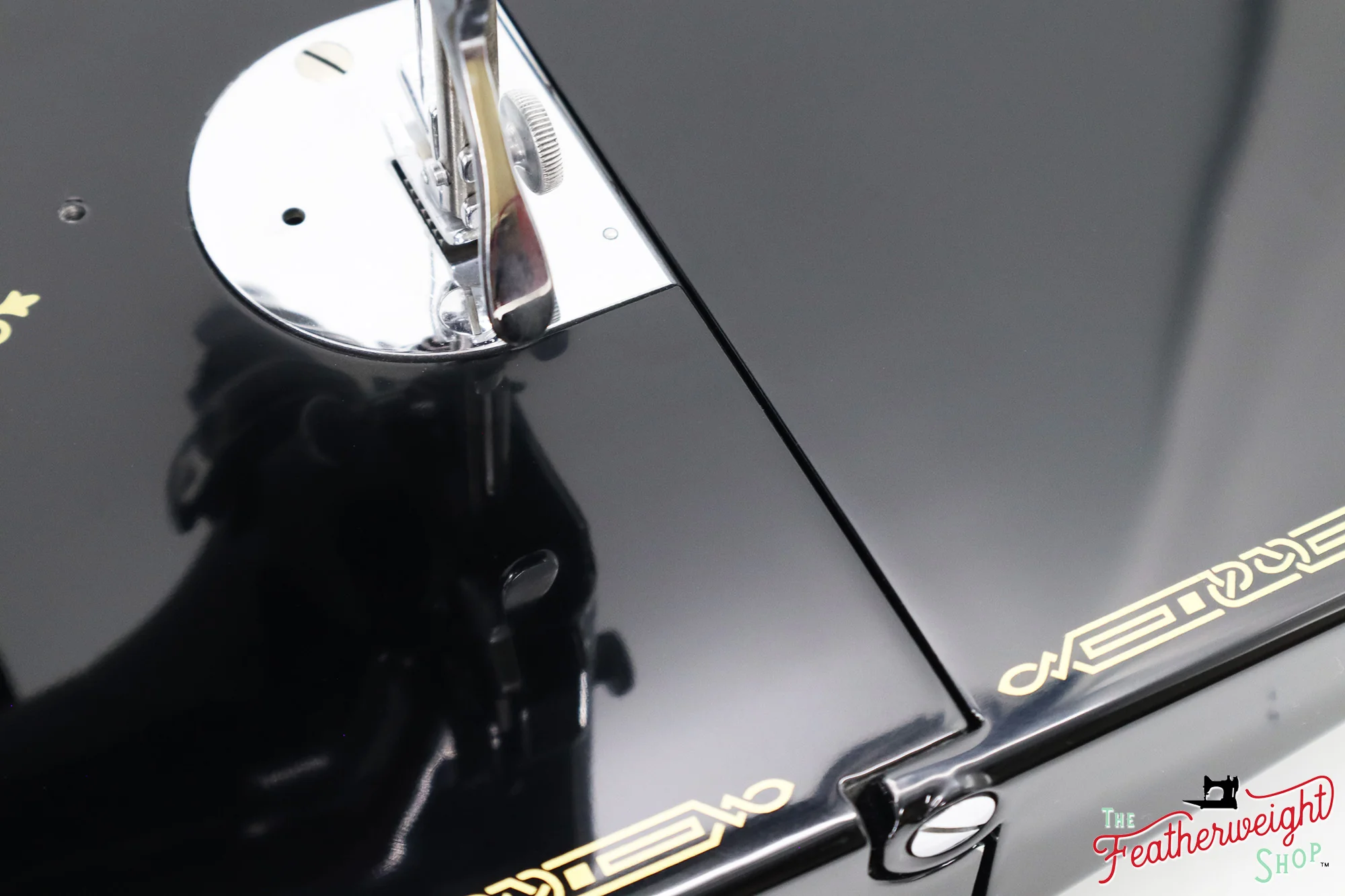Singer Featherweight Top Decal 221 Fully Restored in Gloss Black, AF3852** - SCARCE - Image 12