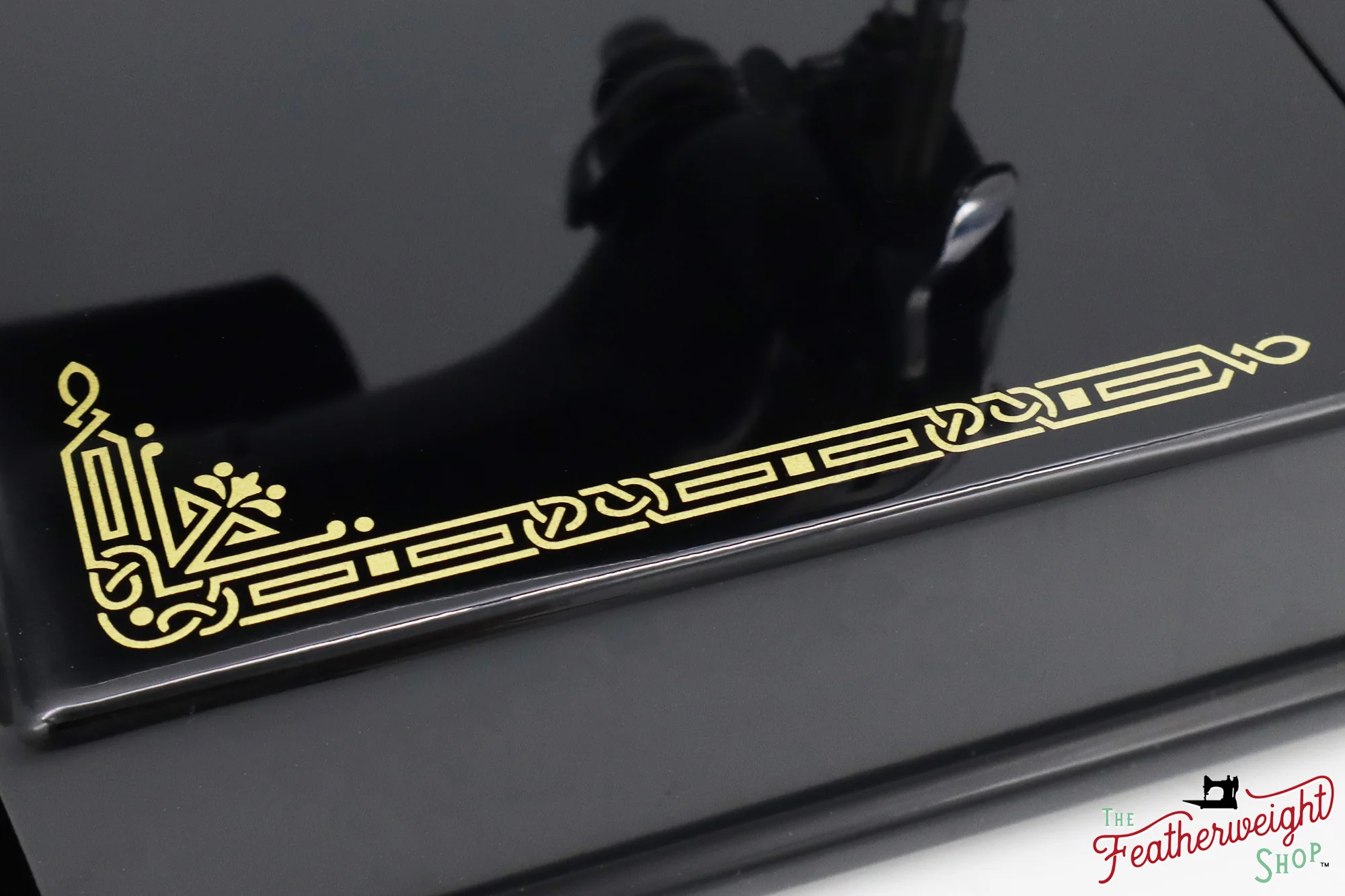 Singer Featherweight Top Decal 221 Fully Restored in Gloss Black, AF3852** - SCARCE - Image 13