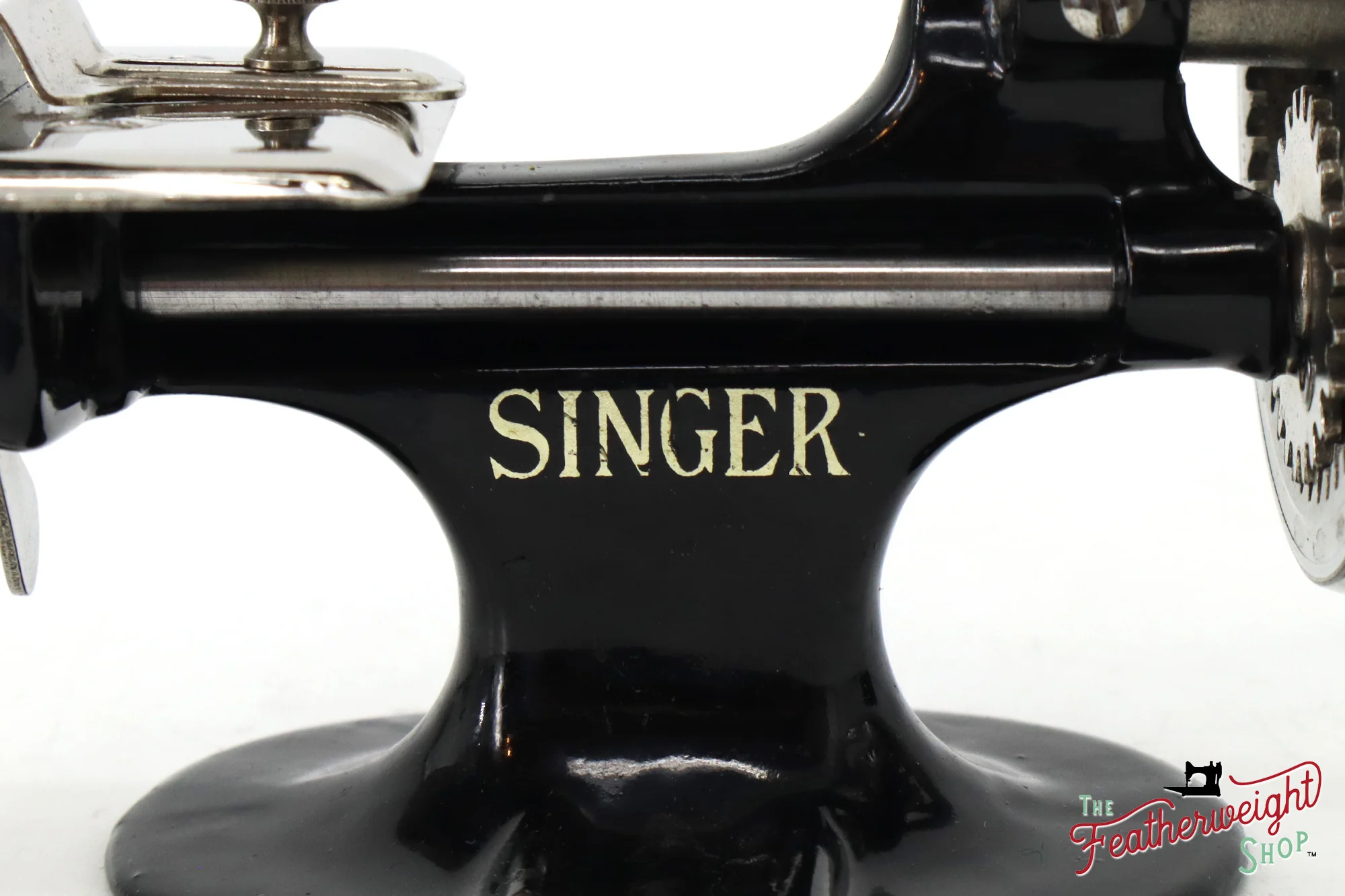 Singer Sewhandy Model 20, 4-Spoke - Holiday Faire, 2024 - Image 8