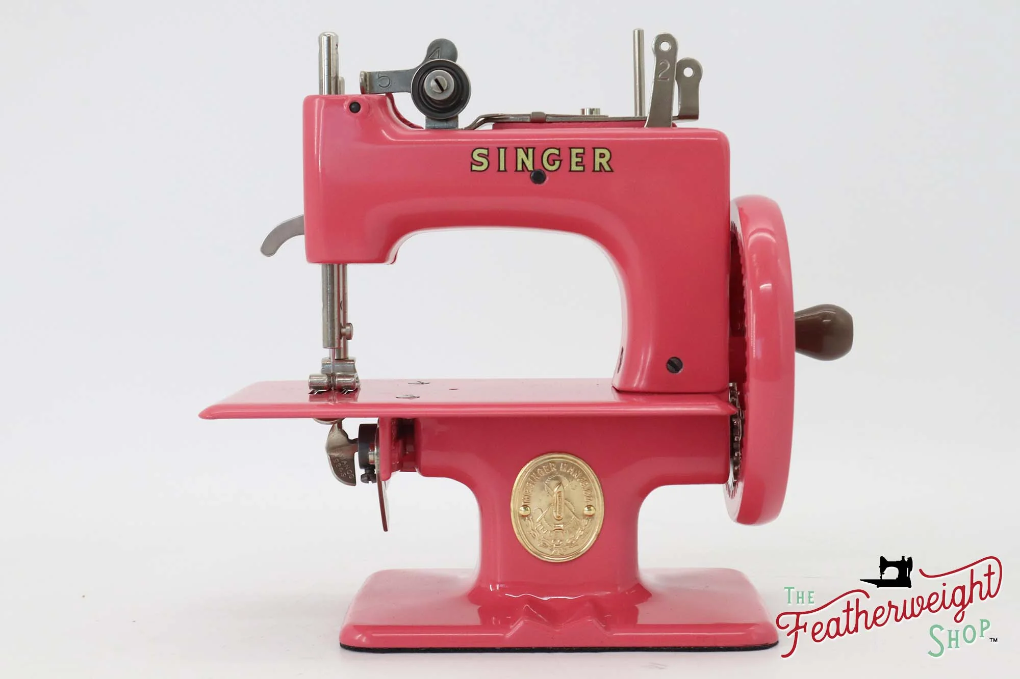 Singer Sewhandy Model 20 - Fully Restored in Happy Pink Grapefruit - Image 3