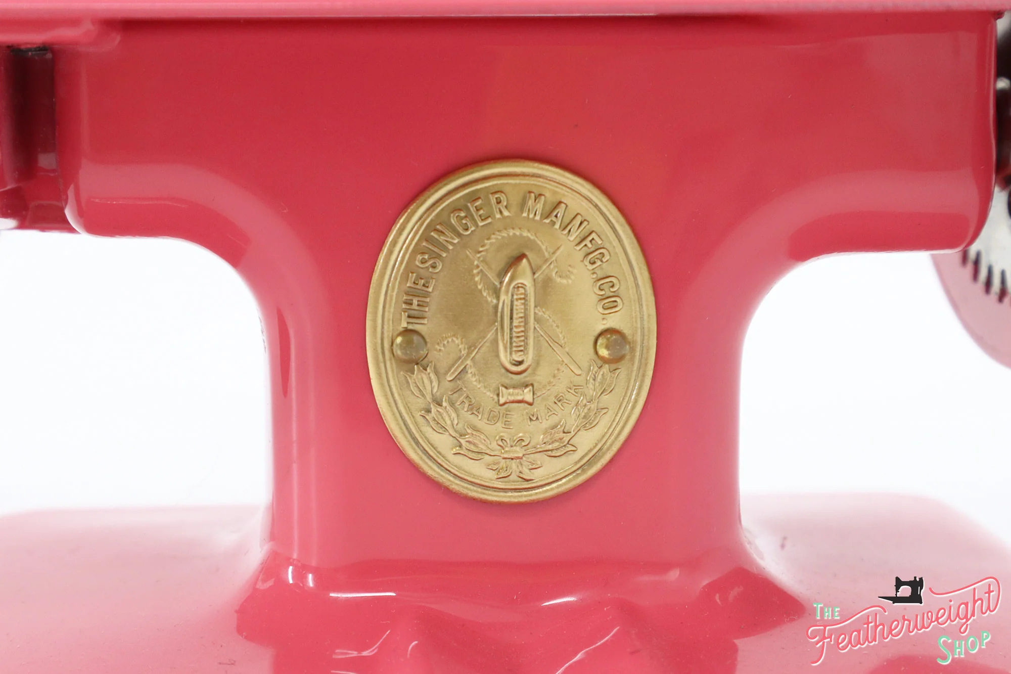 Singer Sewhandy Model 20 - Fully Restored in 'Happy Pink Grapefruit' - Complete Set - Image 10