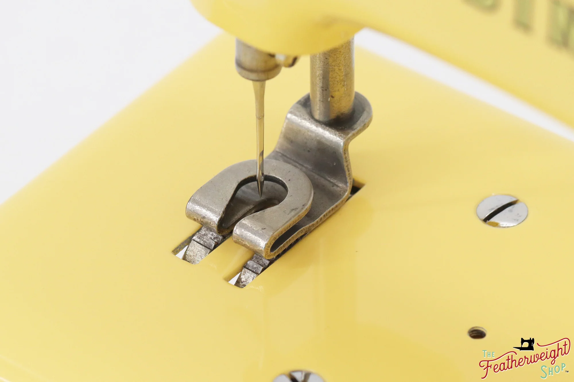 Singer Sewhandy Model 20, Red 'S' - Fully Restored in Happy Yellow, April 2024 - Image 12