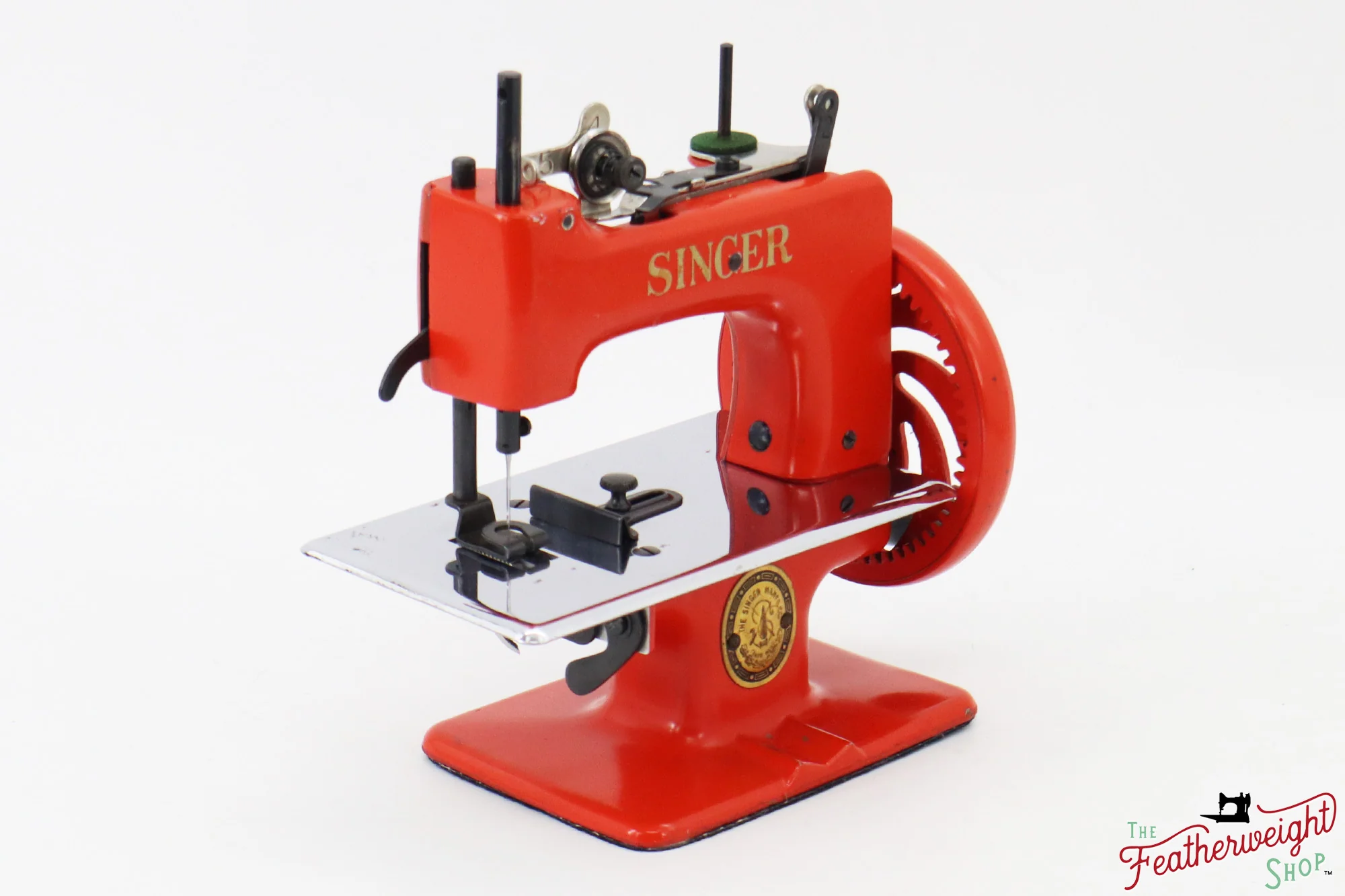 Singer Sewhandy Model 20 - Original Poppy Red - RARE, Feb. 2024 Faire - Image 3