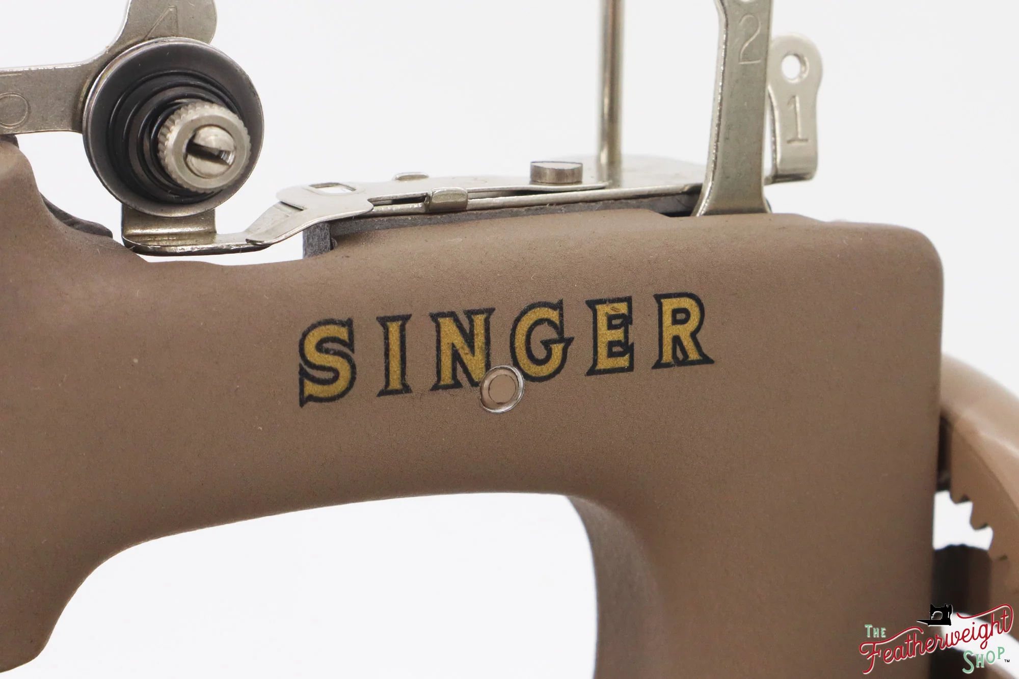 Singer Sewhandy Model 20 - Wrinkle / Warm Taupe, Complete Set! - Image 9