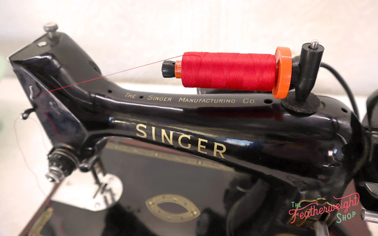 Thread Post for Vintage Singer Sewing Machines - Image 8